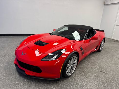 Used 2018 Chevrolet Corvette Grand Sport image 21