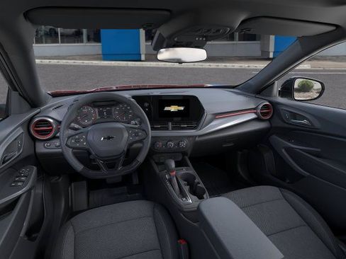 New 2026 Chevrolet Trax RS w/ Sunroof Package FWD image 15