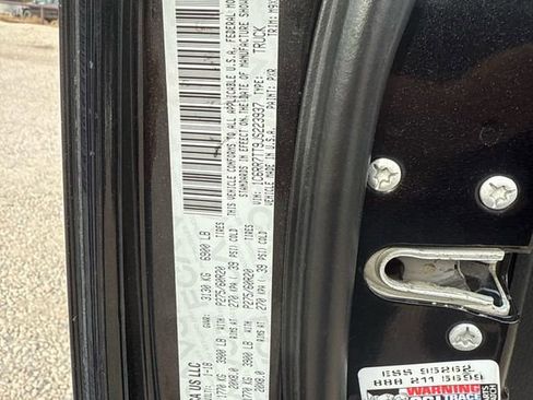 Used 2018 RAM 1500 Big Horn AWD/4WD image 39