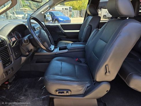 Used 2012 Nissan Titan SV w/ SV Value Truck Pkg AWD/4WD image 15