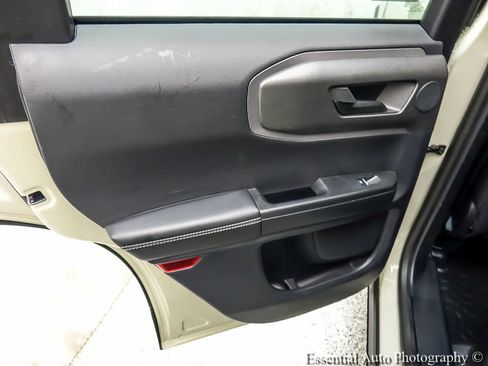 Used 2025 Ford Bronco Sport Outer Banks w/ Sasquatch Outer Banks Package AWD/4WD image 19