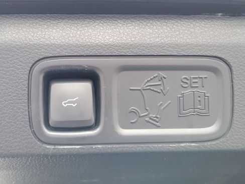 Used 2021 Ford Expedition Max Limited RWD image 30