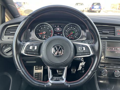 Used 2017 Volkswagen GTI Autobahn image 27