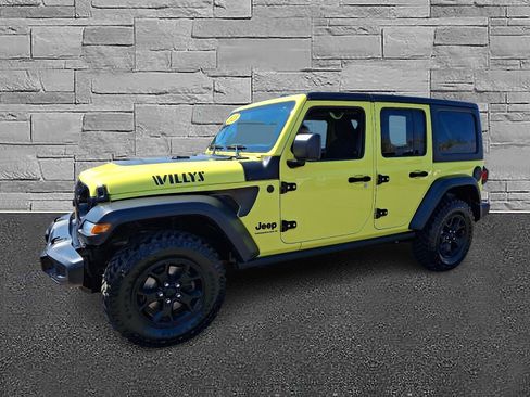 Used 2023 Jeep Wrangler Unlimited Sport AWD/4WD image 5