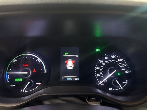 Used 2021 Toyota Sienna XLE FWD image 21