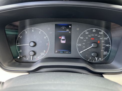 Used 2024 Toyota Corolla LE FWD image 16
