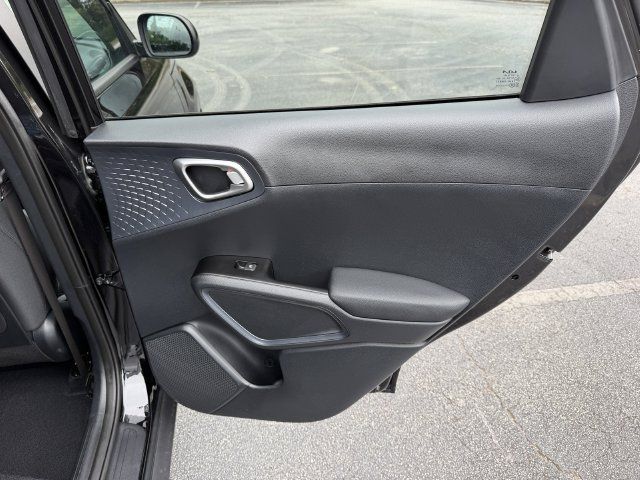 Certified 2025 Kia Soul EX FWD image 29