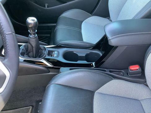 Used 2020 Toyota Corolla XSE FWD image 23