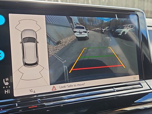 New 2026 Volkswagen Atlas Cross Sport SEL image 9