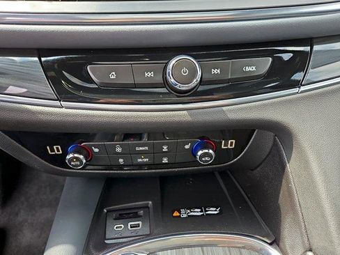 Used 2023 Buick Enclave Essence w/ Experience Buick Package AWD/4WD image 20