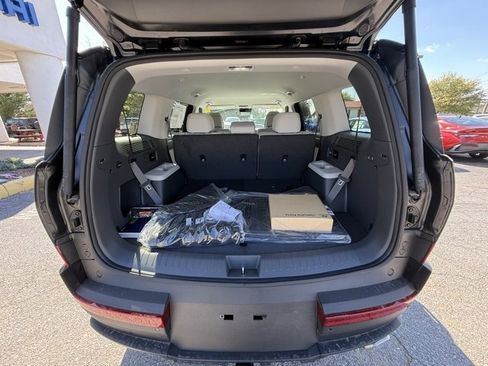 New 2026 Hyundai Santa Fe SEL image 15