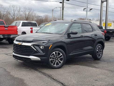 Used 2024 Chevrolet TrailBlazer LT image 24