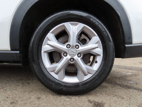 Certified 2024 Honda HR-V LX image 9