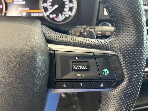 Used 2023 Mitsubishi Outlander SE FWD image 42