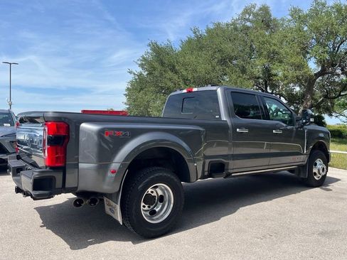 Used 2024 Ford F350 Platinum AWD/4WD image 5