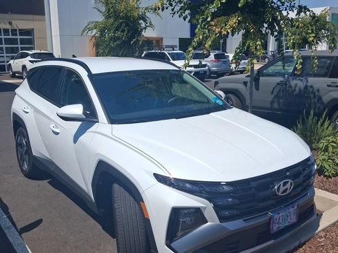 Certified 2026 Hyundai Tucson SEL w/ Tow & Go Package AWD/4WD image 5