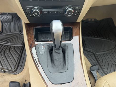Used 2011 BMW 328i Sedan RWD image 10