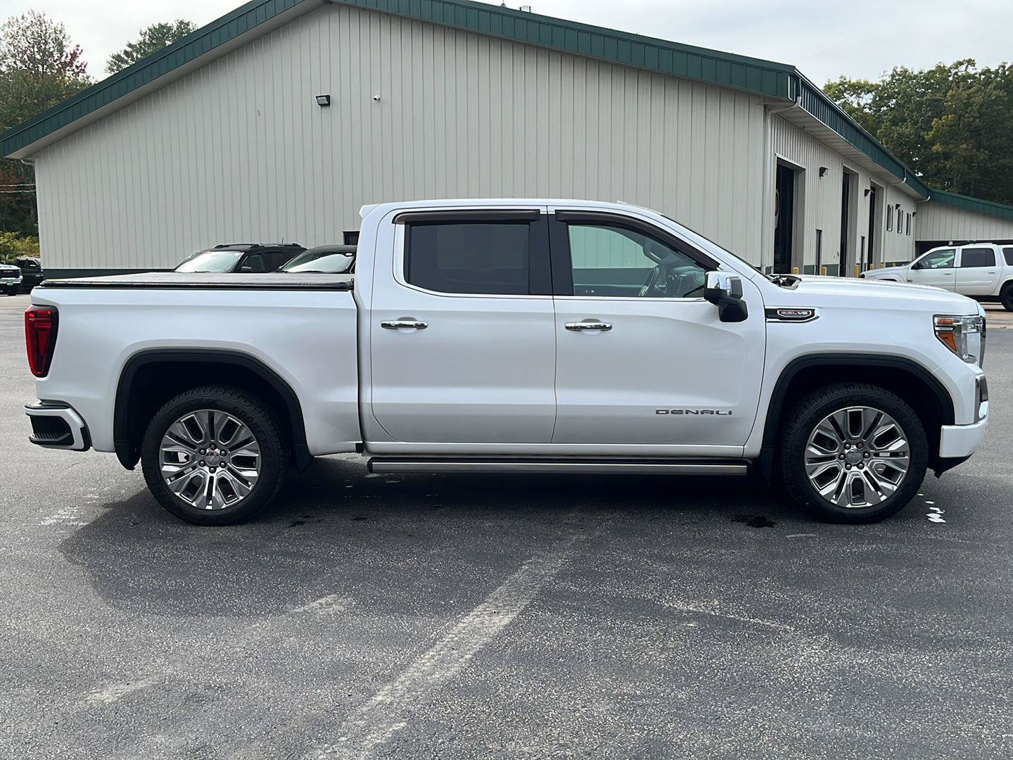 Used 2021 GMC Sierra 1500 Denali w/ Denali Ultimate Package AWD/4WD image 6