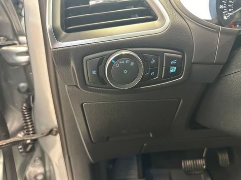 Used 2024 Ford Edge Titanium AWD/4WD image 21
