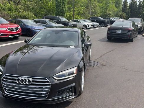 Used 2019 Audi A5 2.0T Premium Plus w/ Premium Plus AWD/4WD image 3