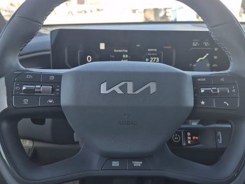 New 2026 Kia EV9 Land image 20