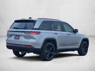 New 2026 Jeep Grand Cherokee Limited w/ Limited Altitude Package AWD/4WD video 2
