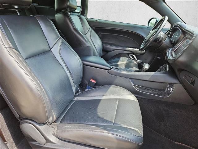Used 2021 Dodge Challenger SXT w/ Plus Package RWD image 20