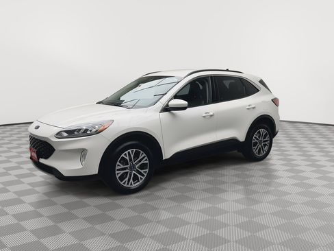 Certified 2020 Ford Escape SEL AWD/4WD image 36