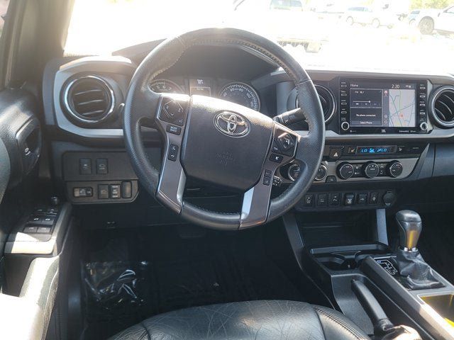 Used 2021 Toyota Tacoma TRD Off-Road w/ TRD Premium Off Road Package AWD/4WD image 16