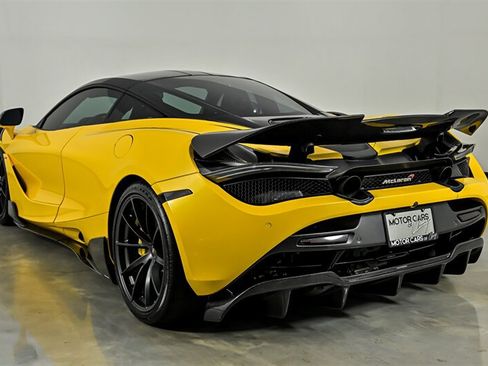 Used 2018 McLaren 720S Performance RWD image 13