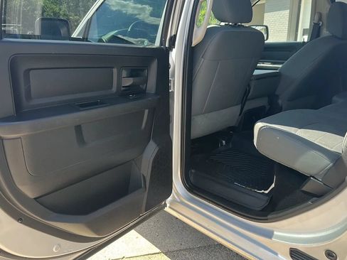 Used 2016 RAM 1500 Express w/ Popular Equipment Group AWD/4WD image 14