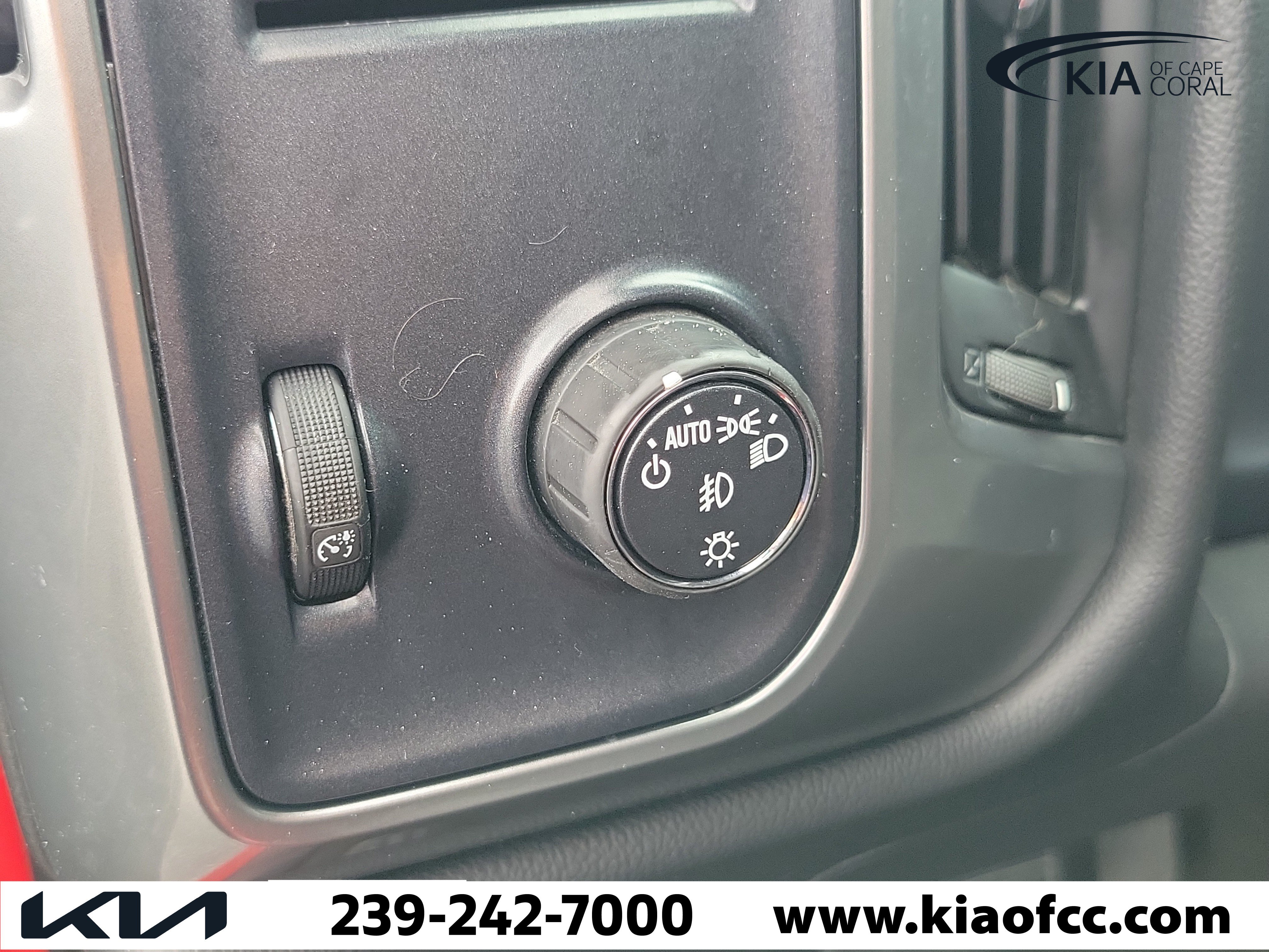 Used 2015 Chevrolet Silverado 1500 LT w/ Texas Edition, 1LT Trim RWD image 24