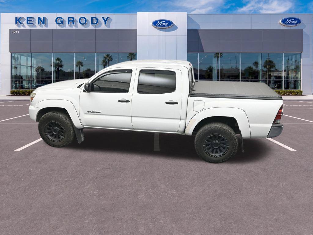 Used 2013 Toyota Tacoma PreRunner w/ SR5 Pkg RWD image 16