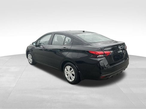 Certified 2025 Nissan Versa S w/ Trunk Package image 3