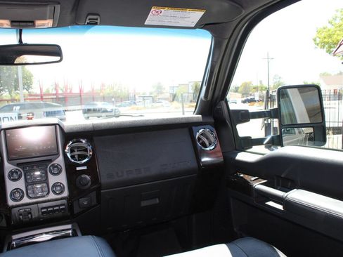 Used 2016 Ford F350 Platinum AWD/4WD image 22