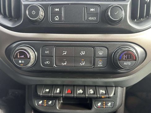 Used 2019 Chevrolet Colorado Z71 image 23