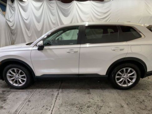 Used 2023 Honda CR-V EX image 5
