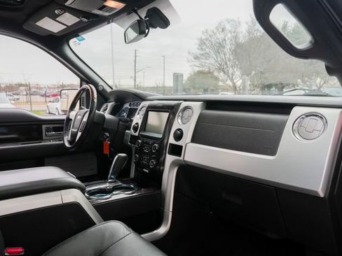 Used 2013 Ford F150 Platinum image 32