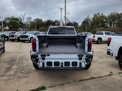 New 2026 GMC Sierra 3500 Denali w/ Denali Reserve Package image 8