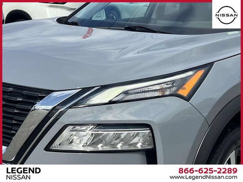Certified 2023 Nissan Rogue SL AWD/4WD image 9