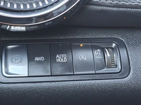 Used 2025 Chevrolet Equinox LT image 13