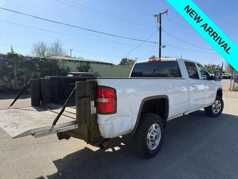 Used 2017 GMC Sierra 2500 SLE w/ SLE Preferred Package image 15