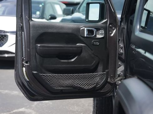 Used 2021 Jeep Wrangler Sport AWD/4WD image 26