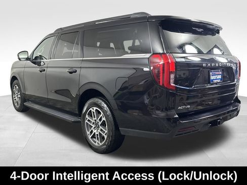 Used 2025 Ford Expedition Max Active image 9