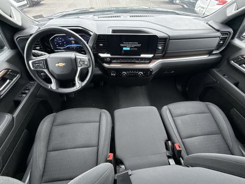 Used 2023 Chevrolet Silverado 1500 LT AWD/4WD image 23
