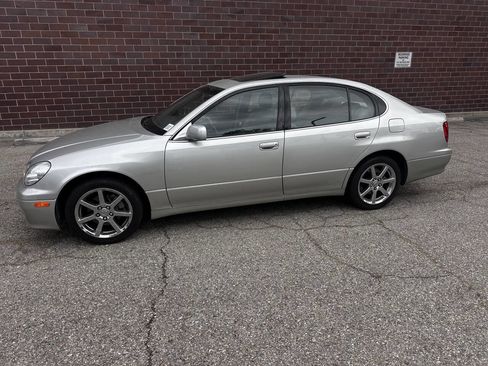 Used 2004 Lexus GS 430 RWD image 2
