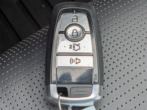 Used 2025 Ford Mustang GT Premium image 25