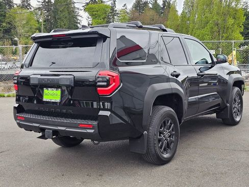 New 2026 Toyota 4Runner SR5 AWD/4WD image 7