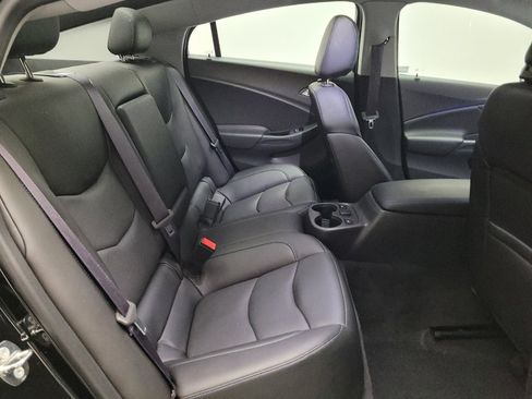Used 2017 Chevrolet Volt Premier w/ Driver Confidence II Package FWD image 19