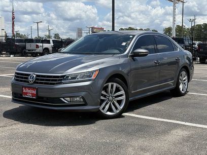 Used 2017 Volkswagen Passat 1.8T SEL Premium